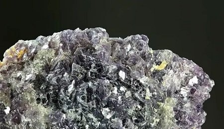 中國聚寶盆柴達木盆地首次發現黏土型鋰礦 具備巨大找礦前景