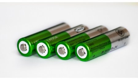 蔚來自研4680等多種電池，明年小規模投產